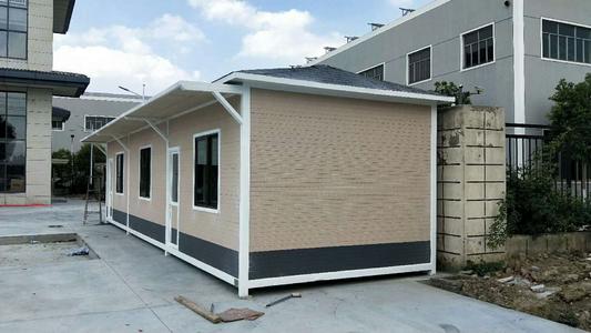 金属雕花板岗亭